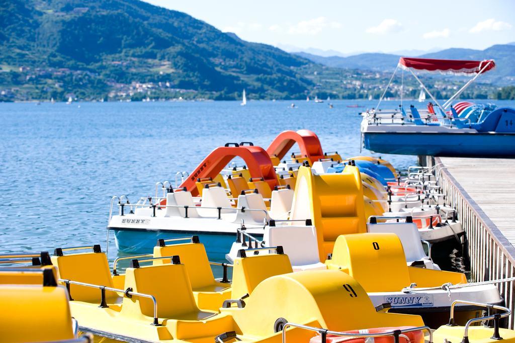 Garni Bellavista Hotell Calceranica al Lago Exteriör bild