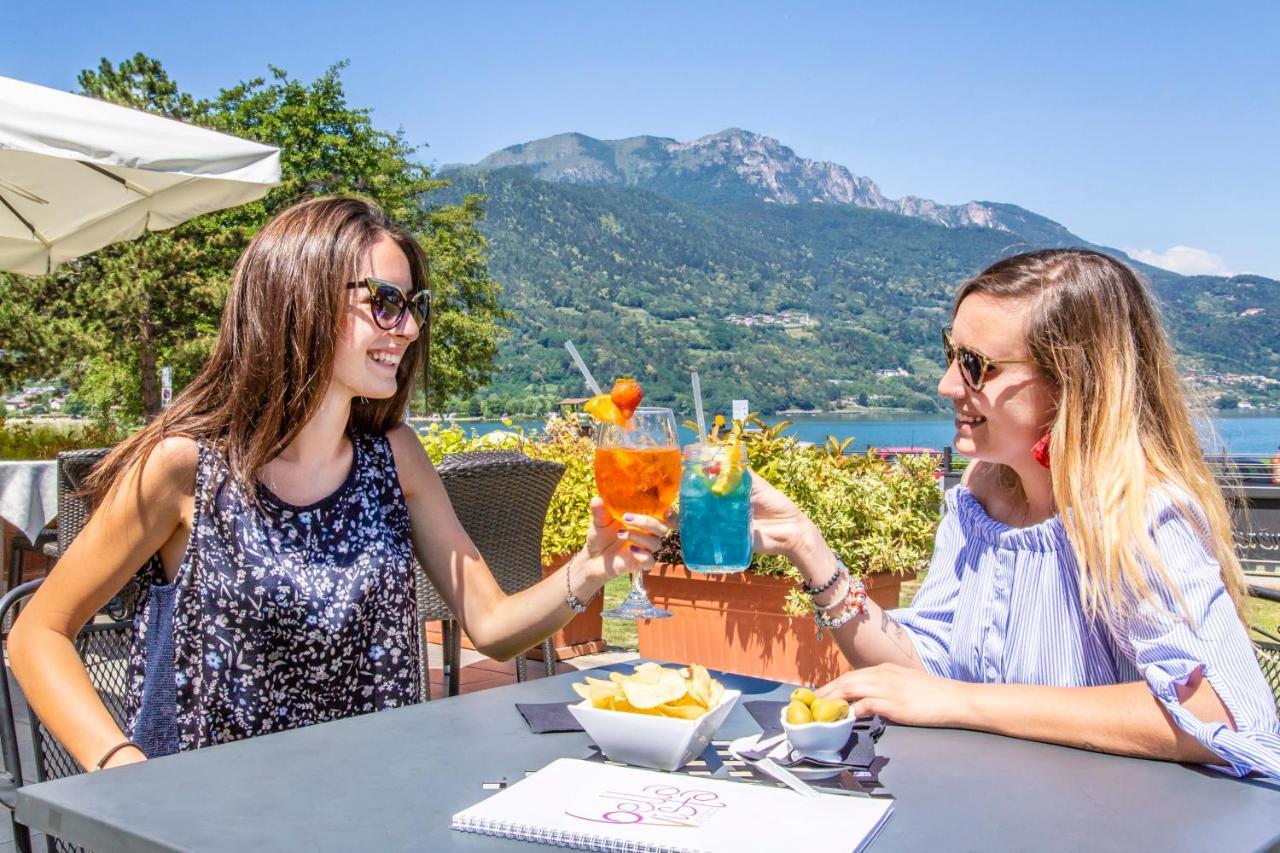 Garni Bellavista Hotell Calceranica al Lago Exteriör bild